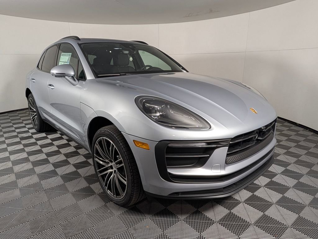 New 2026 Porsche Macan image 9