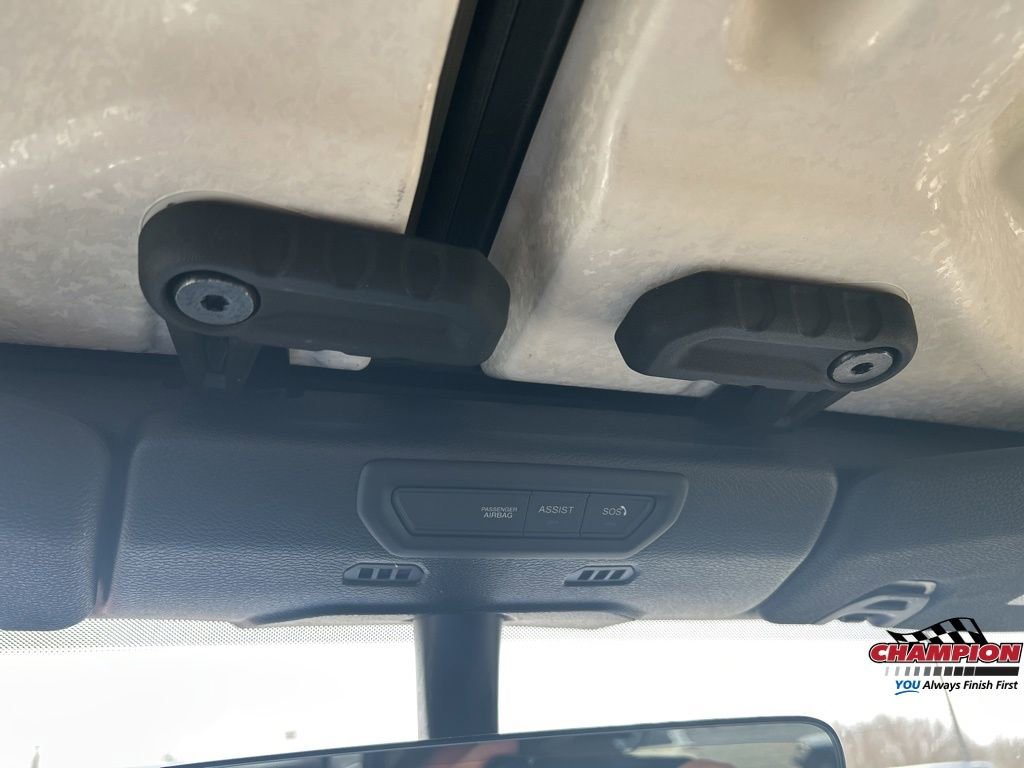 Used 2019 Jeep Wrangler Unlimited Sahara w/ Dual Top Group image 20