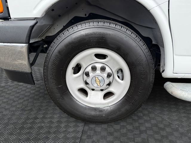 Used 2024 Chevrolet Express 2500 w/ Driver Convenience Package image 13