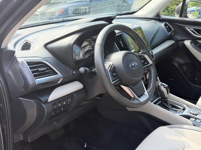 Used 2023 Subaru Forester Limited AWD/4WD image 13