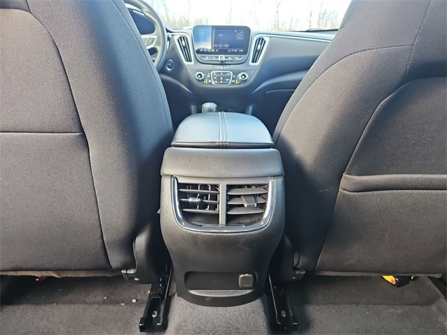 Used 2023 Chevrolet Malibu LT image 21