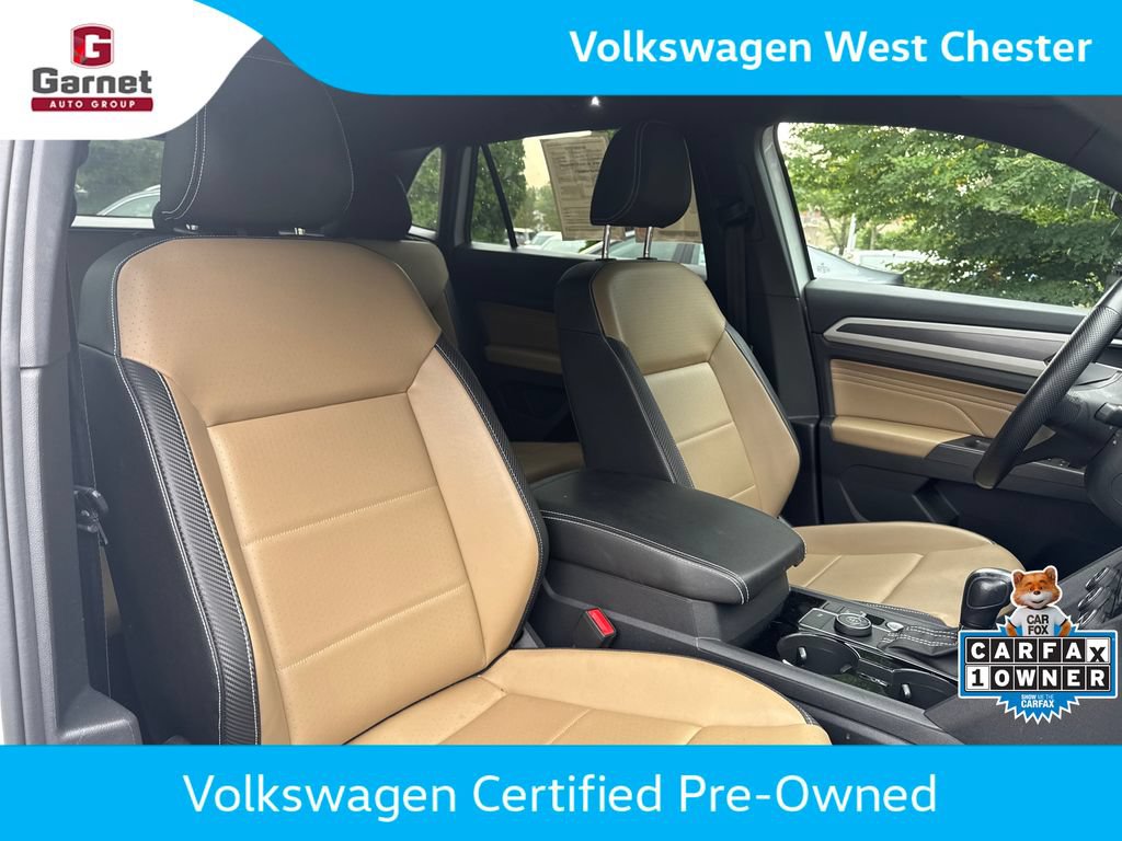 Certified 2023 Volkswagen Atlas Cross Sport SEL R-Line AWD/4WD image 32