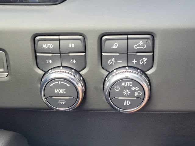 Used 2024 GMC Sierra 2500 AT4 w/ AT4 Premium Plus Package AWD/4WD image 21