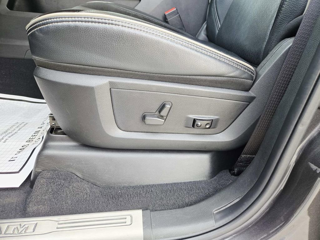 Used 2022 RAM 3500 Laramie image 43