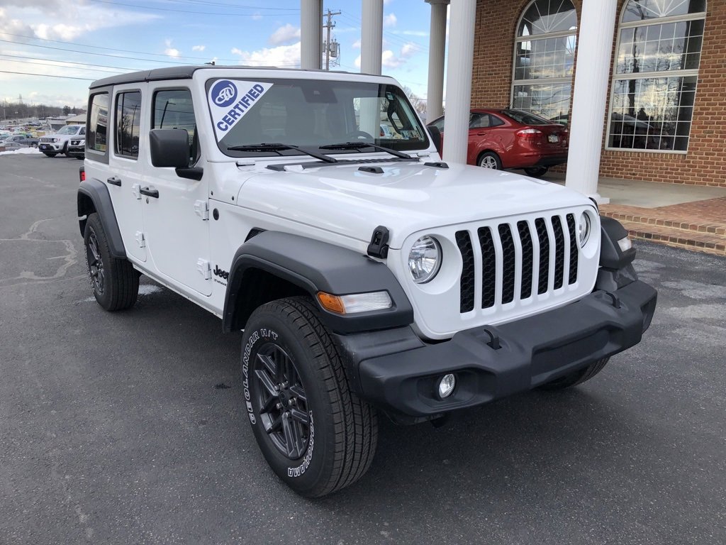 Used 2024 Jeep Wrangler Sport S image 7