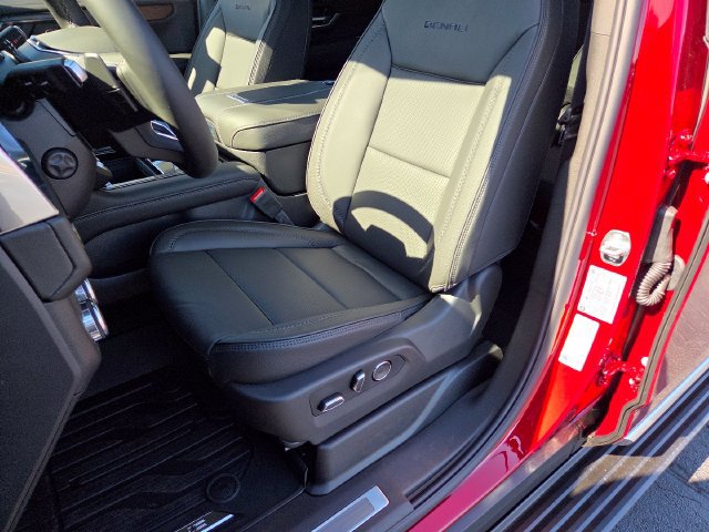 New 2026 GMC Yukon Denali w/ Denali Reserve Package AWD/4WD image 29
