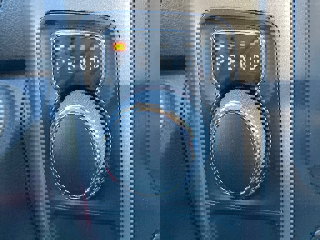 Used 2024 RAM 1500 Classic SLT image 19