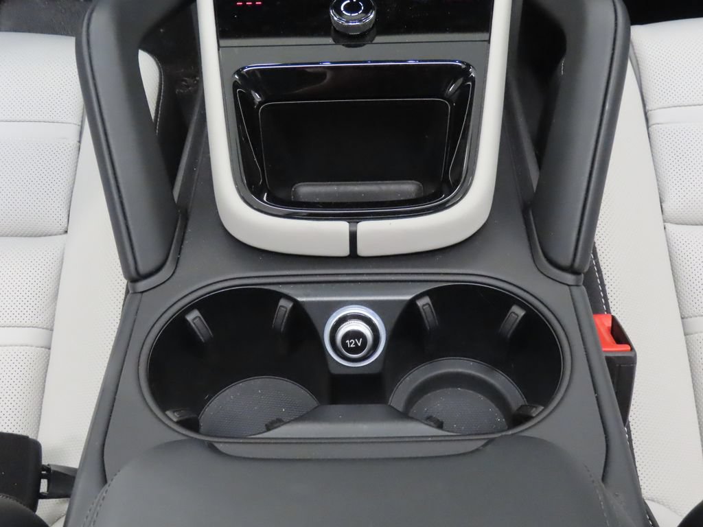 Certified 2026 Porsche Cayenne E-Hybrid AWD/4WD image 32