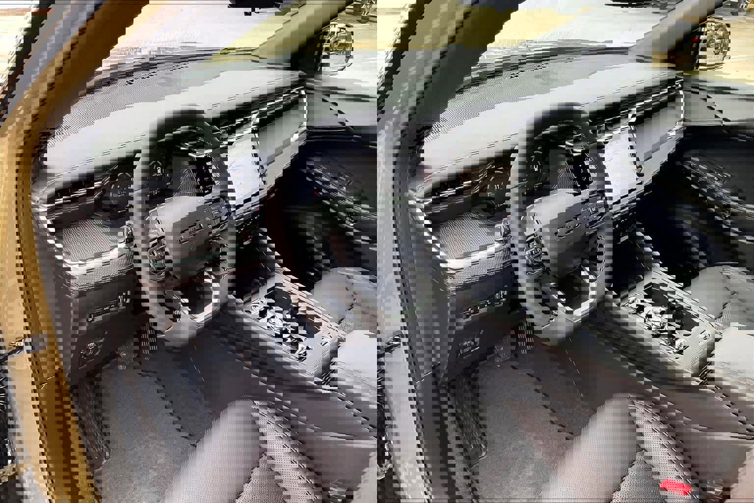 New 2026 Jeep Cherokee Overland w/ Advanced Pro Tech Group image 8