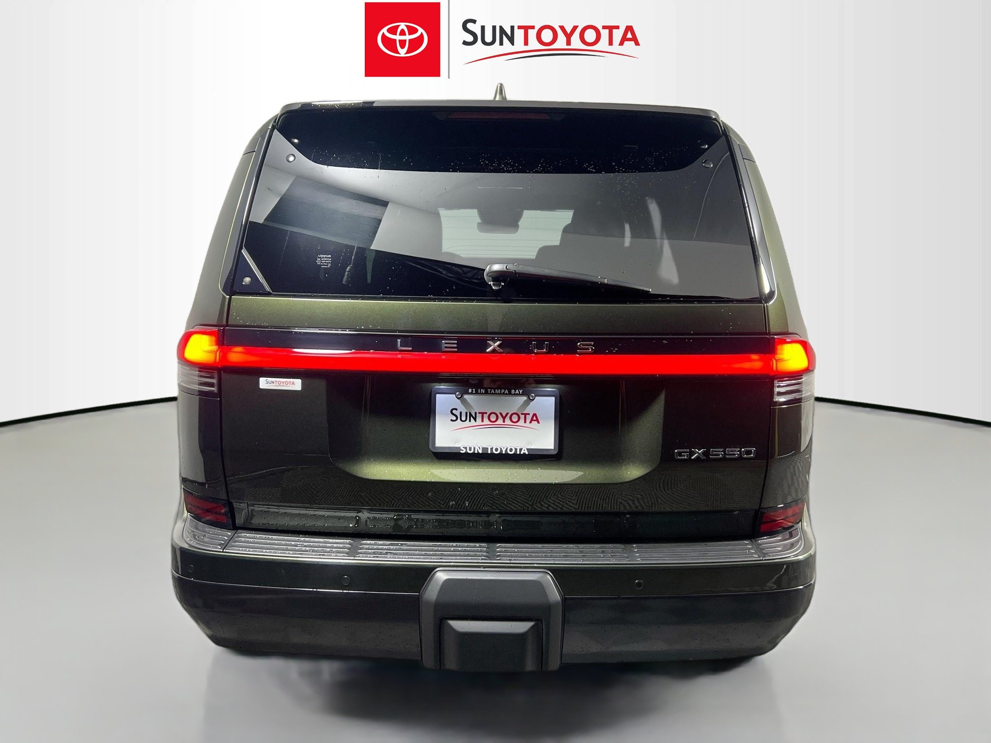 Used 2024 Lexus GX 550 w/ Accessory Package (2T) AWD/4WD image 5
