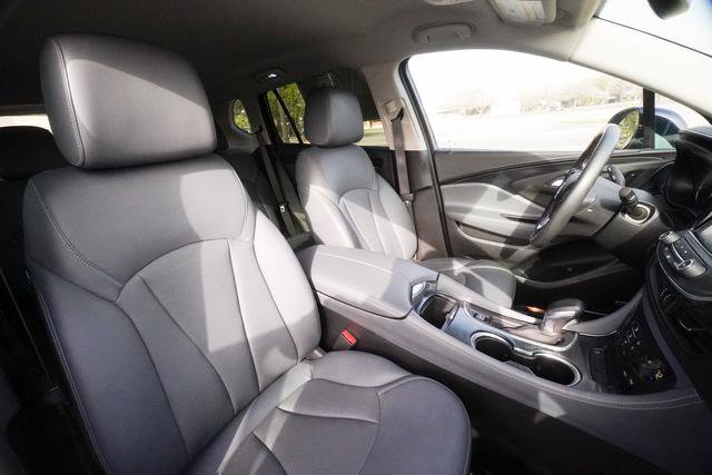 Used 2020 Buick Envision Premium w/ LPO, Road Trip Package image 27