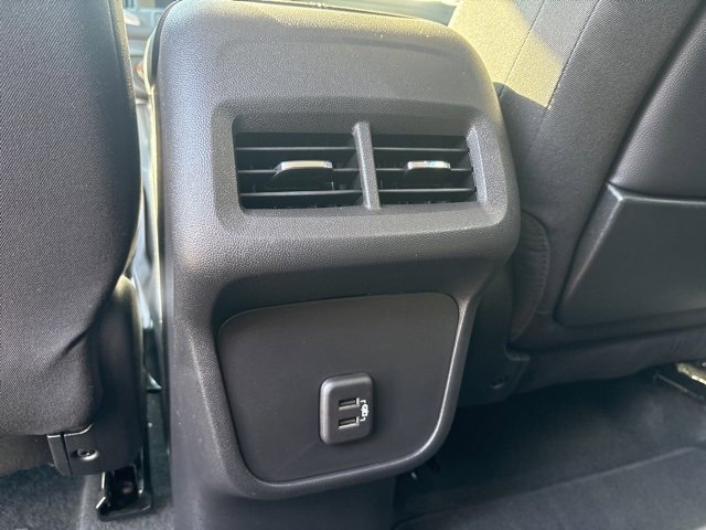 Used 2024 GMC Terrain SLE image 16