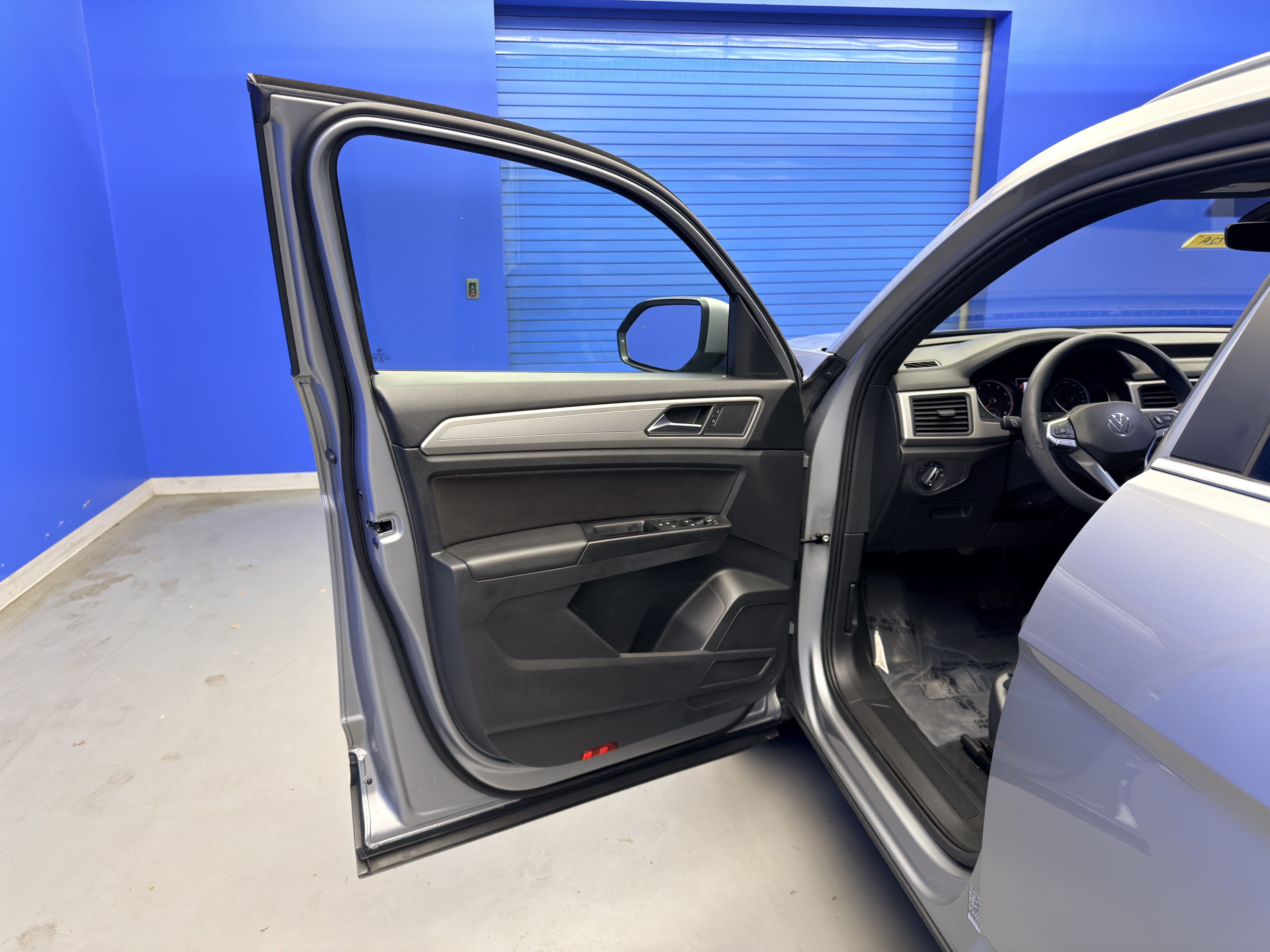 Used 2020 Volkswagen Atlas Cross Sport S FWD image 9