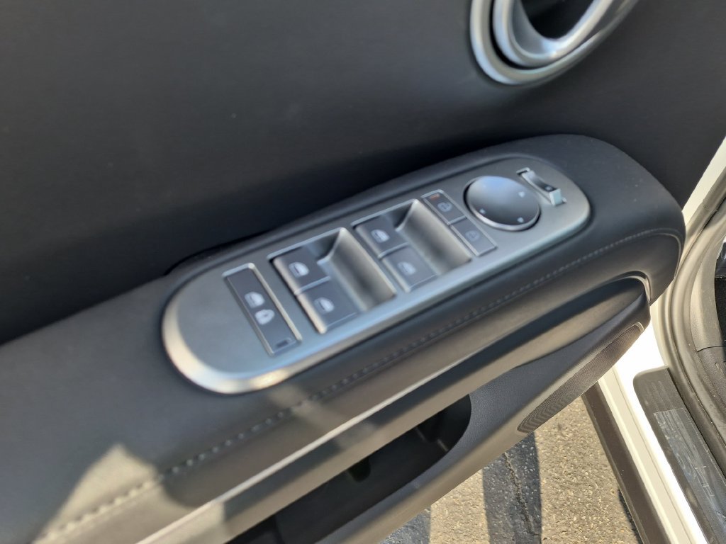 New 2026 Hyundai Palisade FWD Hybrid image 13