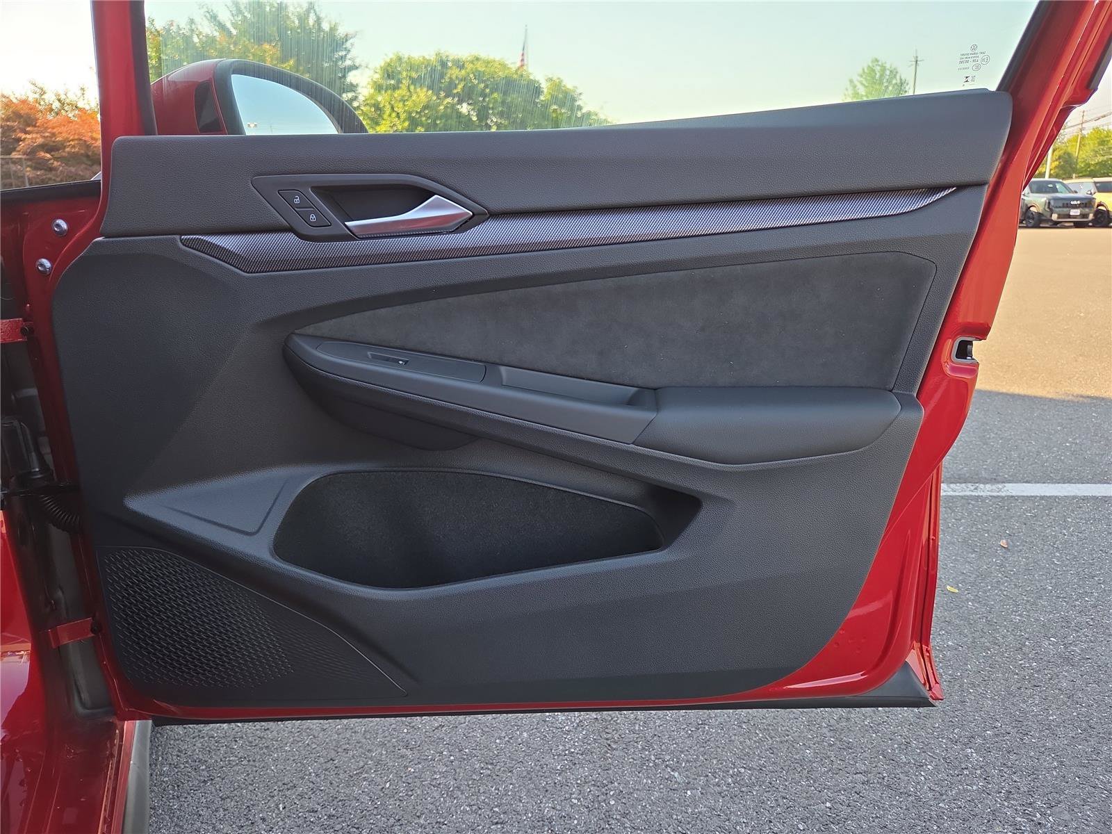 New 2026 Volkswagen GTI SE FWD image 25