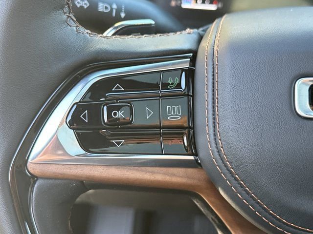 New 2025 Jeep Grand Cherokee Summit image 22