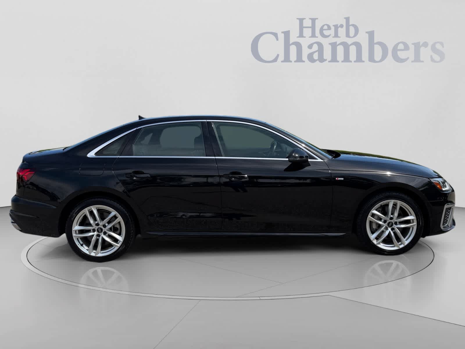 Used 2020 Audi A4 2.0T Premium Plus w/ Premium Plus Package AWD/4WD image 5