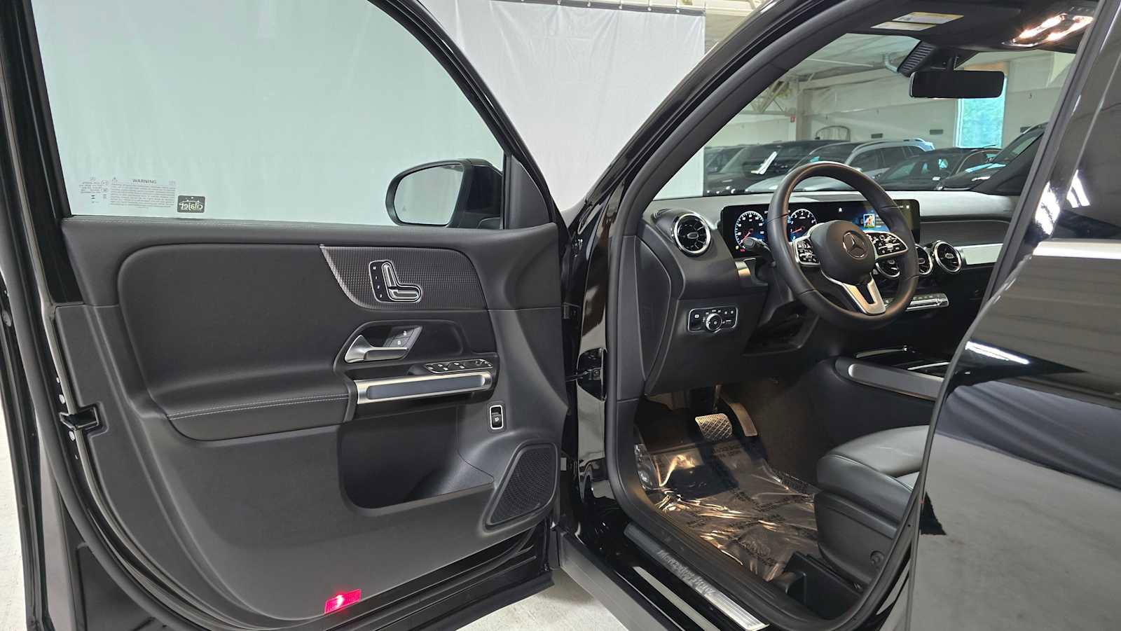 Certified 2023 Mercedes-Benz GLB 250 GLB 250 image 20
