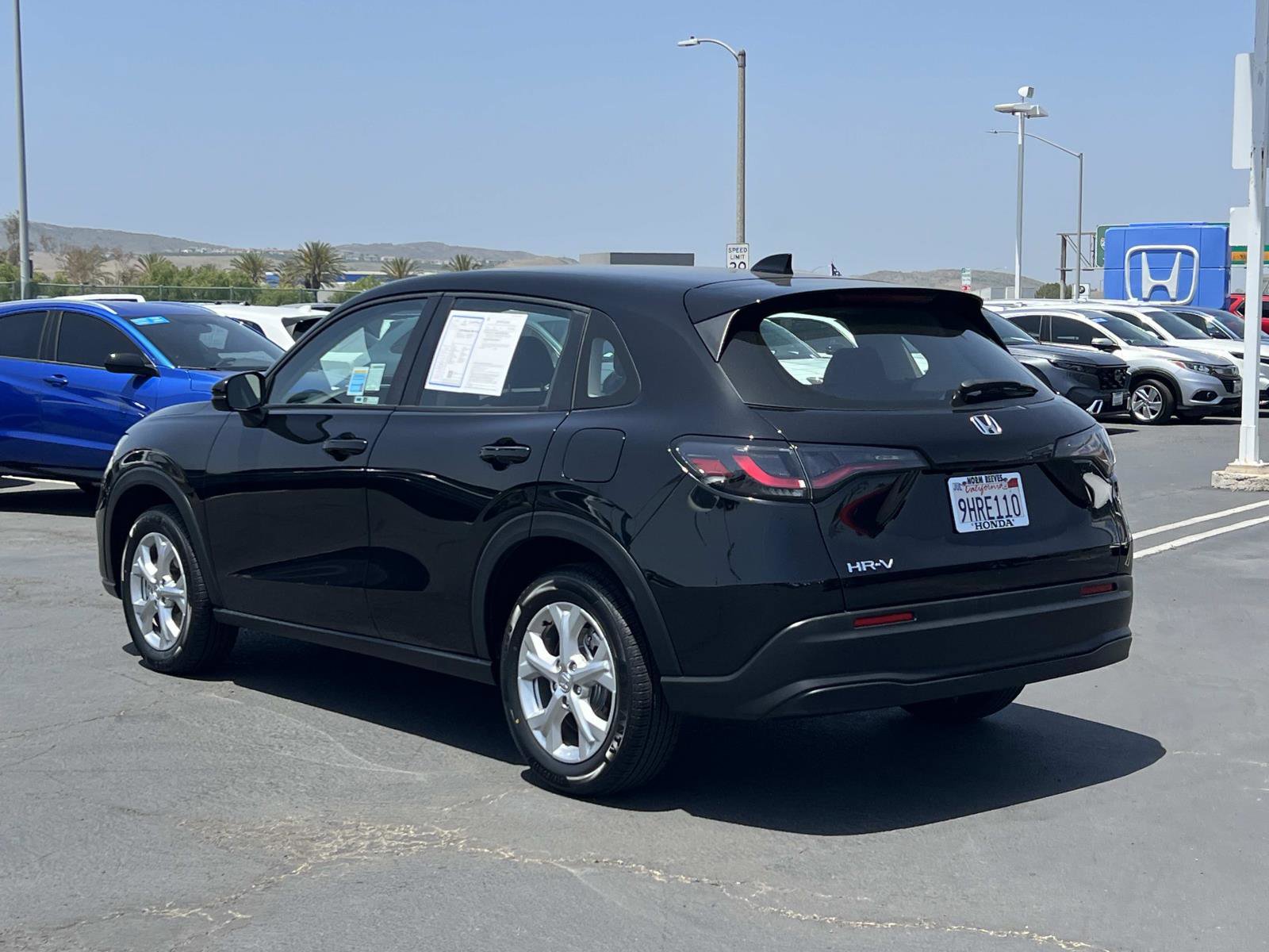 Certified 2024 Honda HR-V LX image 3