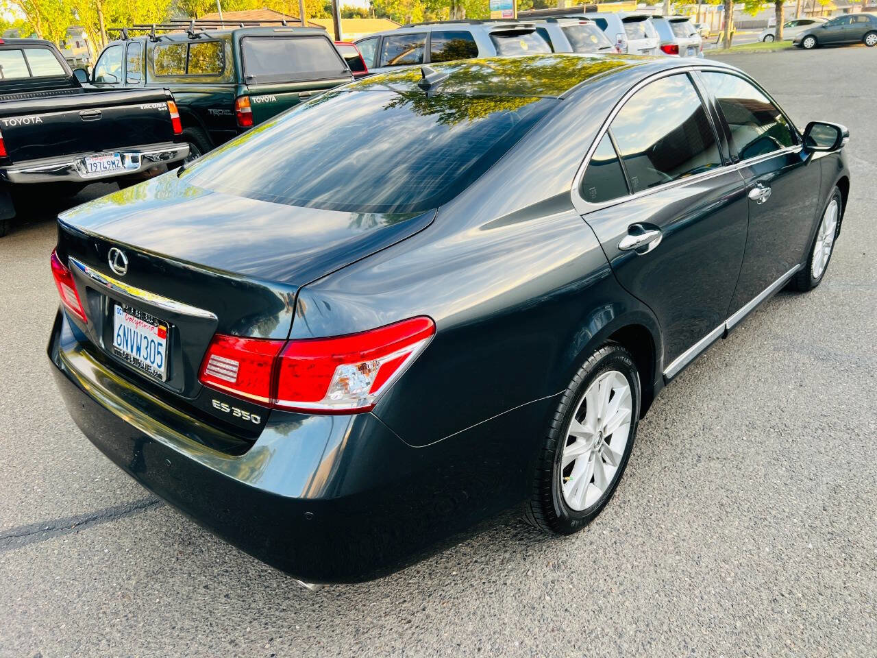 Used 2011 Lexus ES 350 image 3