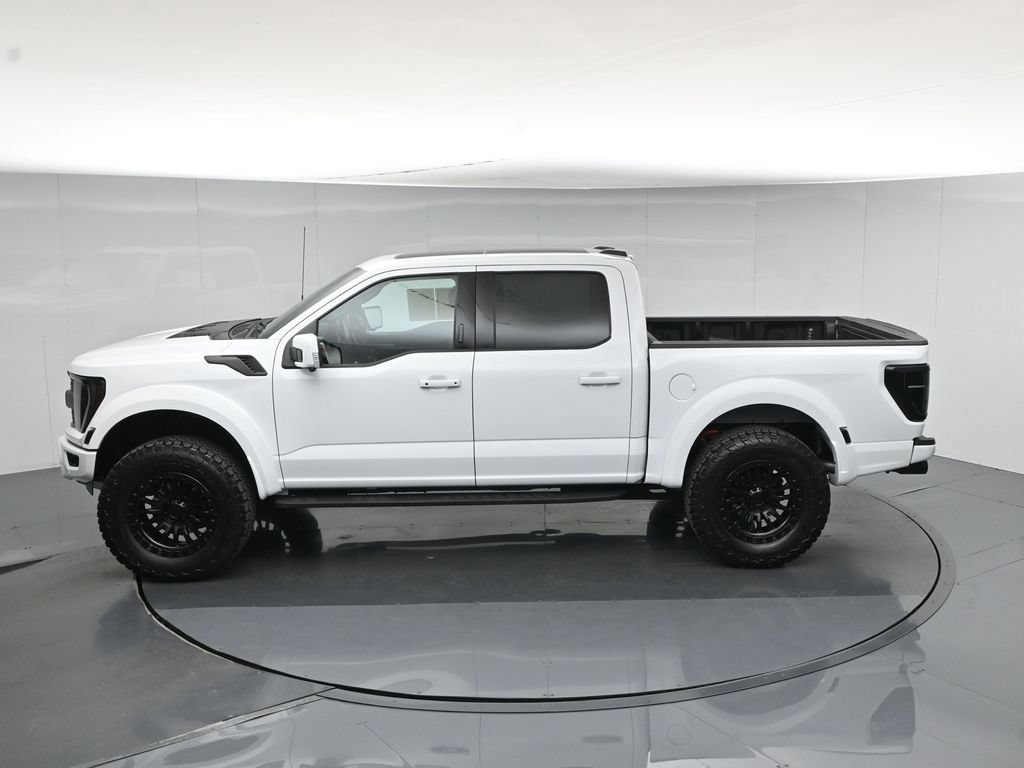 Used 2022 Ford F150 Raptor w/ Equipment Group 801A High AWD/4WD image 44