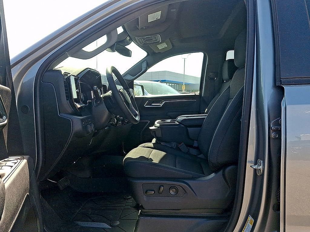 New 2026 Chevrolet Silverado 1500 LT w/ Protection Package AWD/4WD image 13