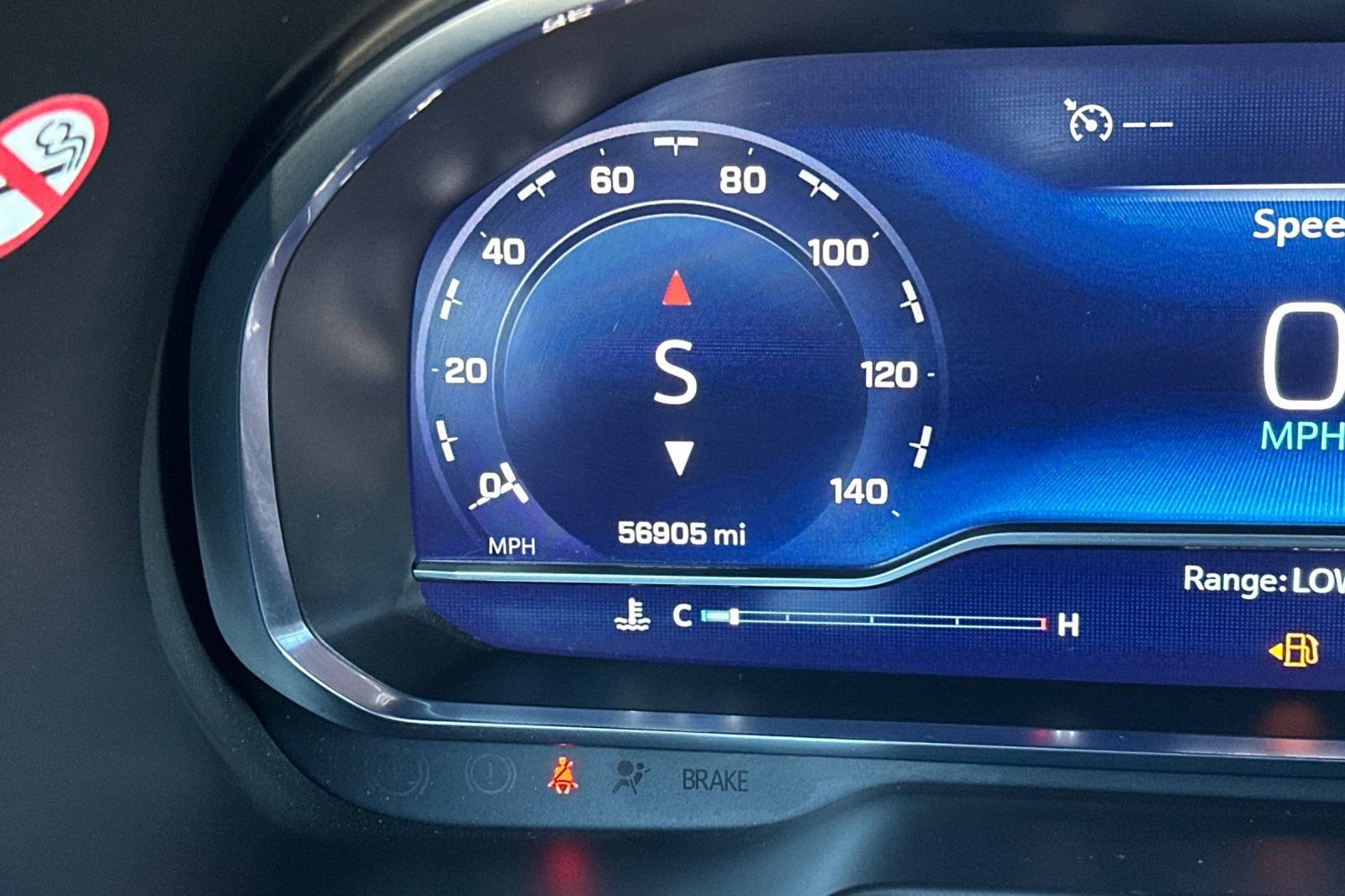 Used 2024 Chevrolet Suburban LT image 37