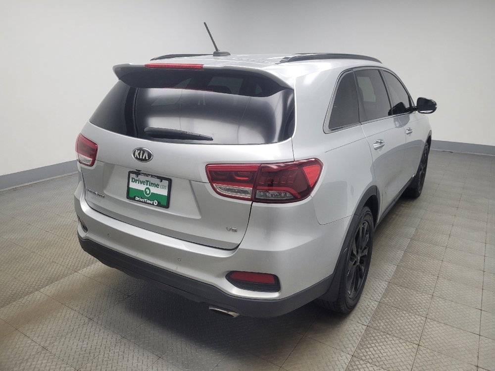 Used 2019 Kia Sorento S image 9