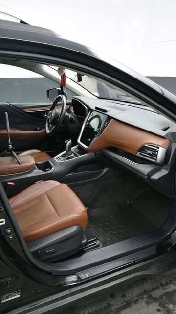 Used 2021 Subaru Outback Touring image 10
