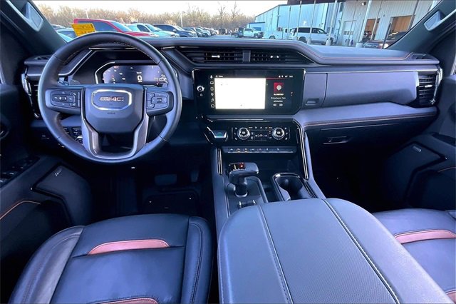 Used 2025 GMC Sierra 1500 AT4 w/ AT4 Premium Package image 8