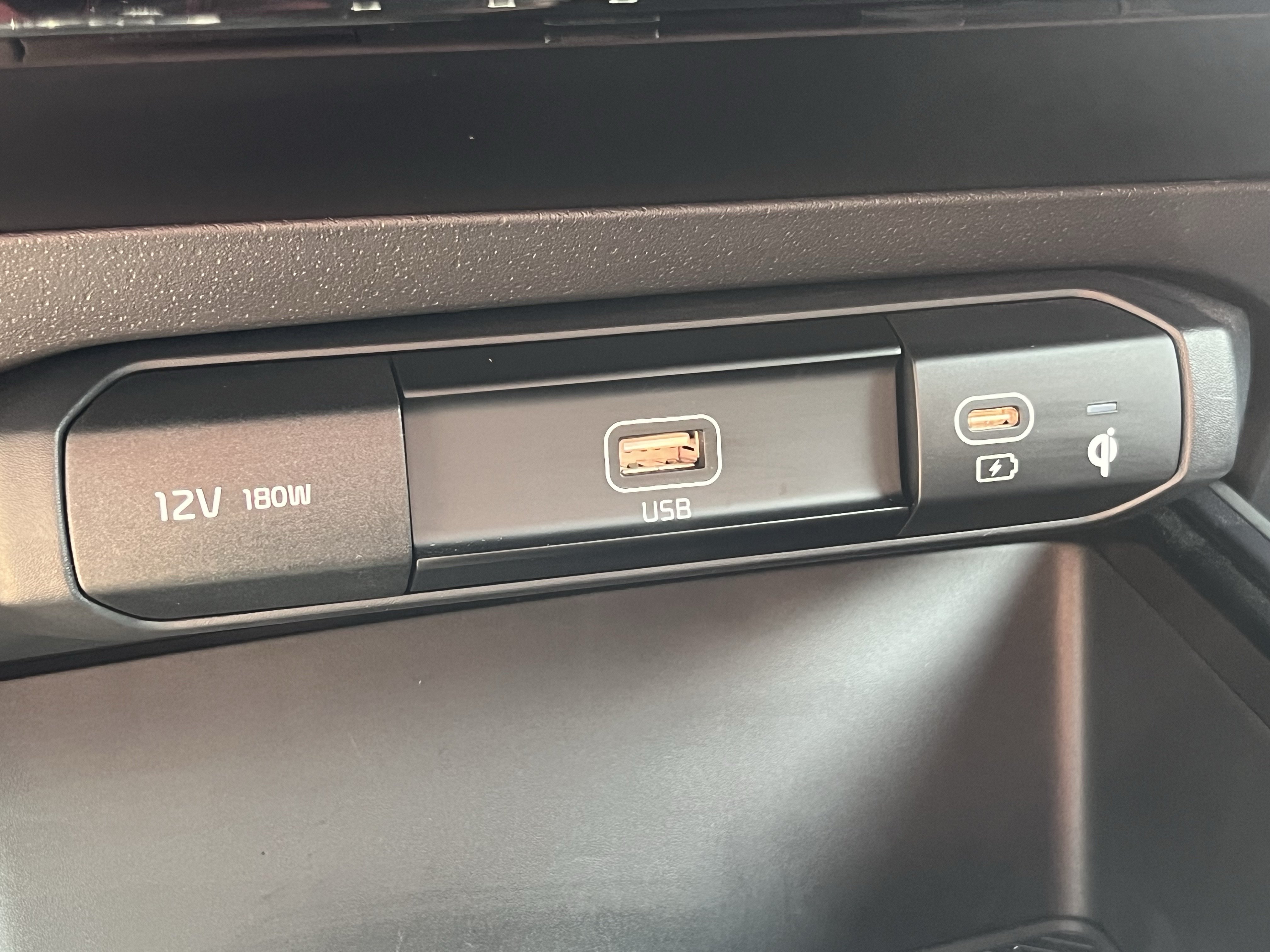 Used 2023 Kia Niro Wind FWD image 24