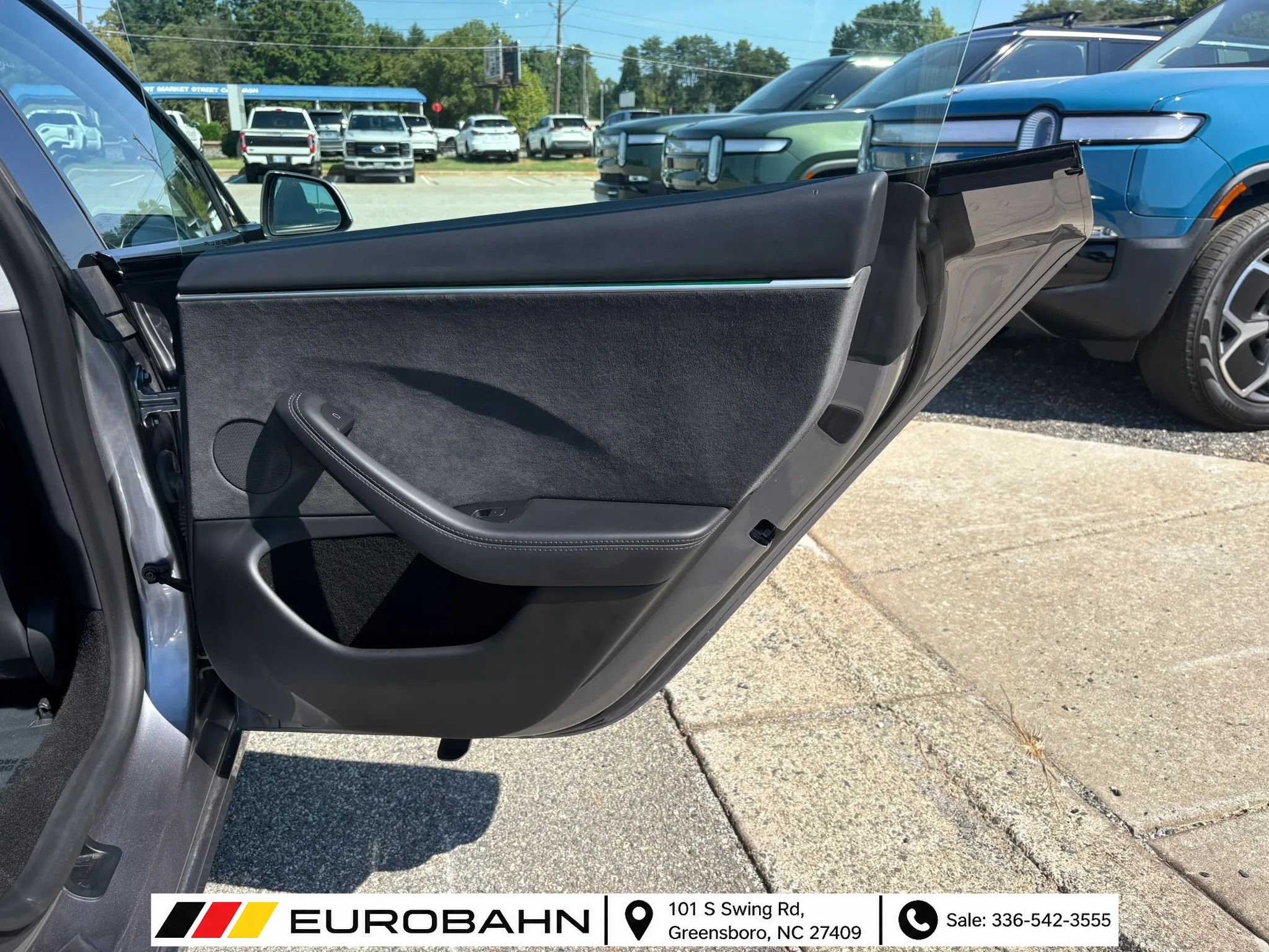Used 2025 Tesla Model 3 Long Range AWD/4WD image 13