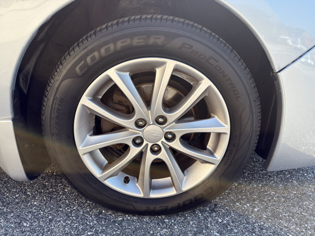 Used 2013 Subaru Impreza 2.0i Premium w/ All-Weather Pkg AWD/4WD image 30