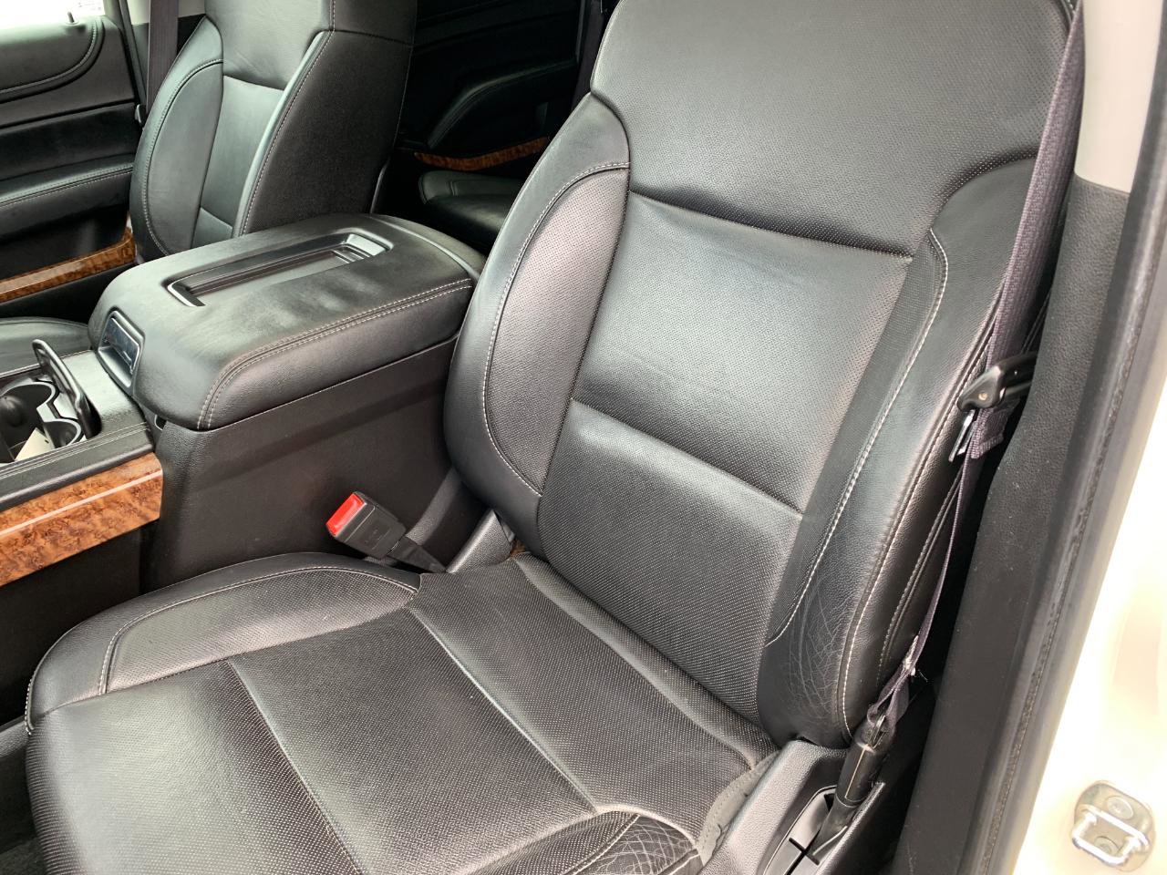 Used 2015 Chevrolet Tahoe LTZ AWD/4WD image 15