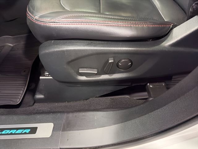 Used 2019 Ford Explorer Sport w/ Equipment Group 401A image 12