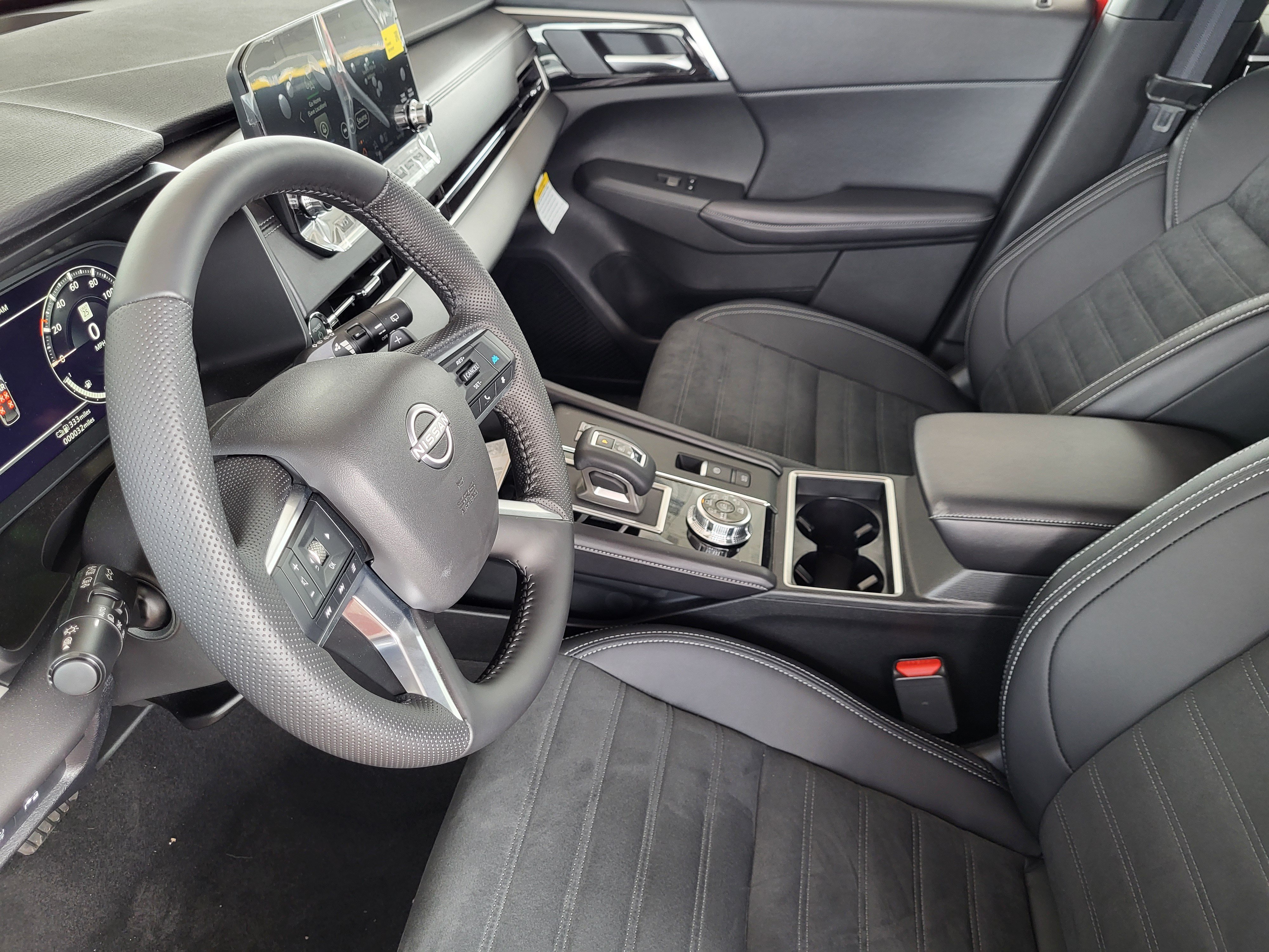 New 2026 Nissan Rogue SL AWD/4WD image 10