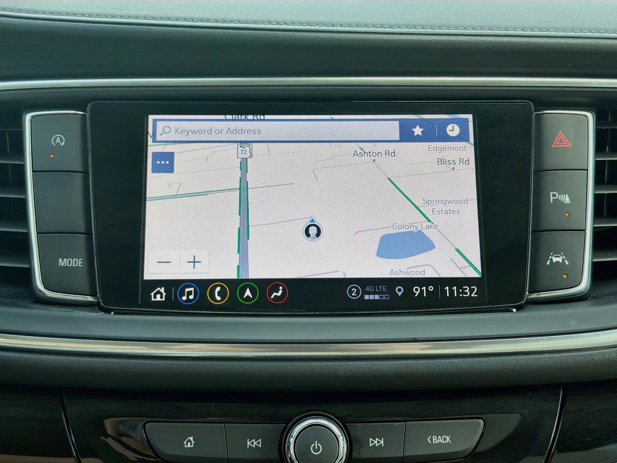 Used 2024 Buick Enclave Avenir w/ Avenir Technology Package FWD image 34