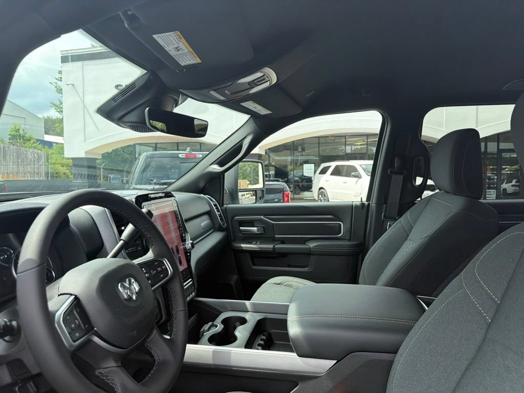 New 2026 RAM 2500 Big Horn AWD/4WD image 20