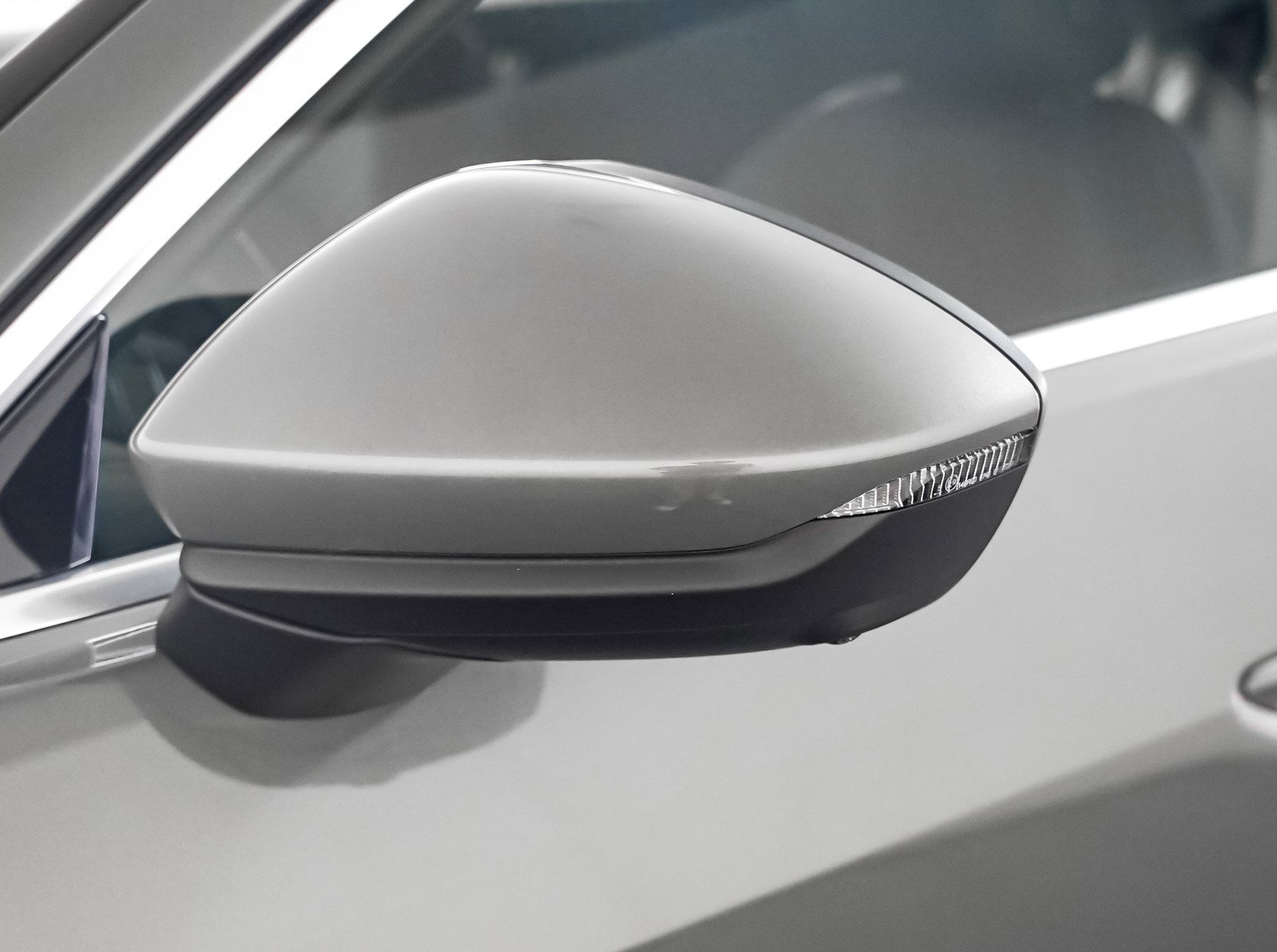 Used 2025 Audi A5 2.0T Premium w/ Convenience Package image 25