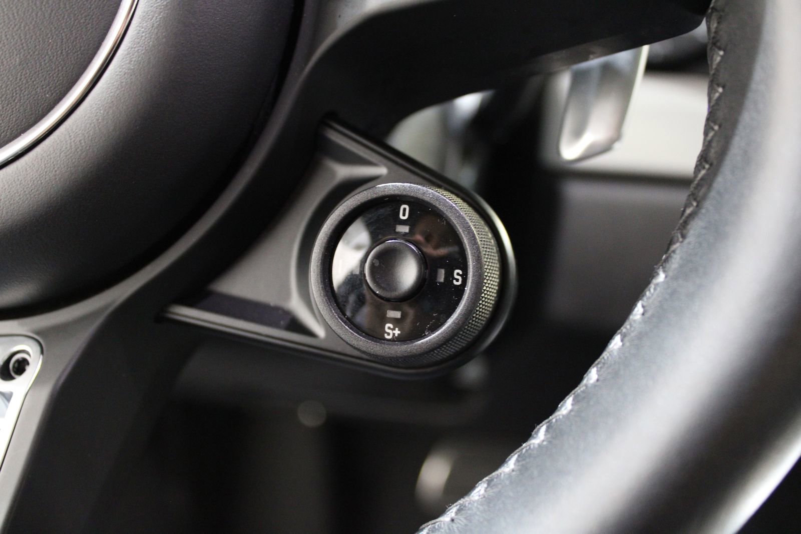 Used 2019 Porsche 911 Carrera GTS image 25