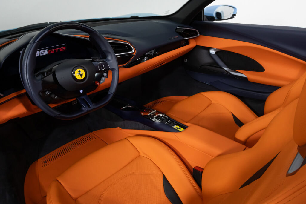 Used 2024 Ferrari 296 GTS RWD image 33