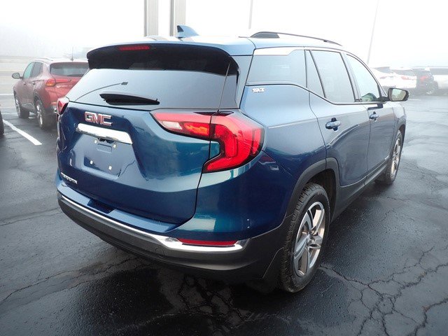 Certified 2020 GMC Terrain SLT w/ Preferred Package image 8