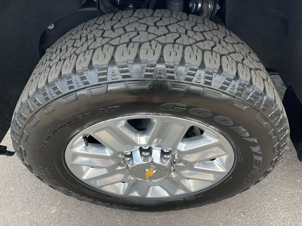 Used 2024 Chevrolet Silverado 2500 High Country w/ Max Trailering Package image 35