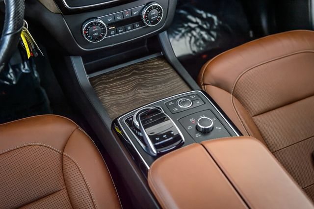 Used 2018 Mercedes-Benz GLS 550 4MATIC w/ Offroad Package image 33