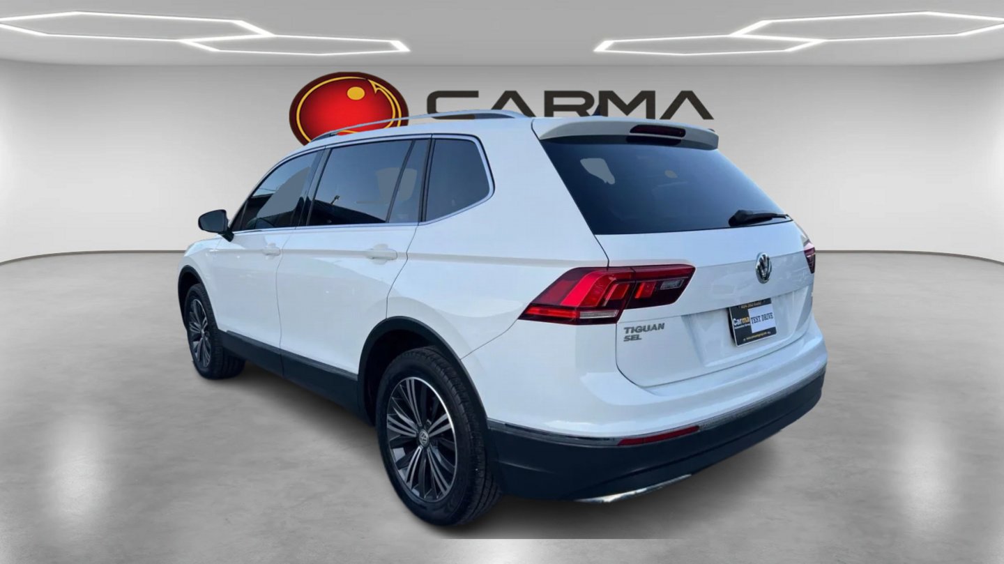 Used 2018 Volkswagen Tiguan SEL w/ 3rd Row Seat Package AWD/4WD image 3