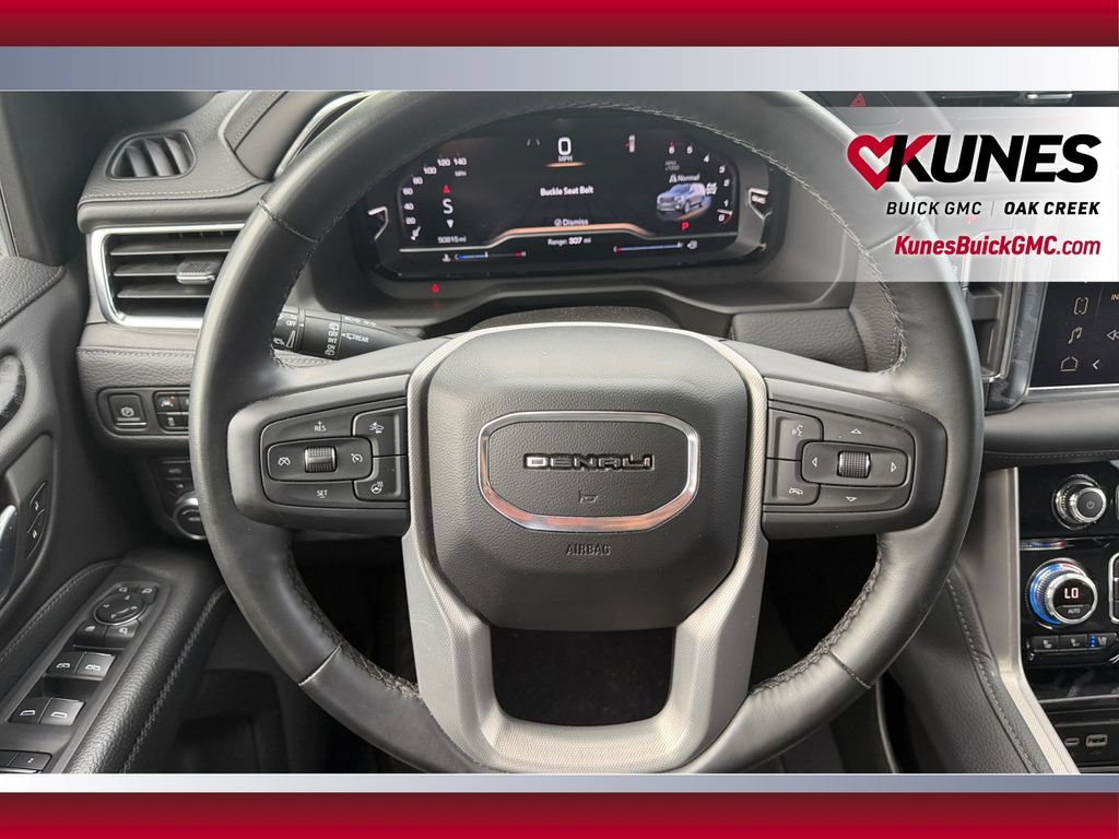 Used 2023 GMC Yukon Denali AWD/4WD image 15