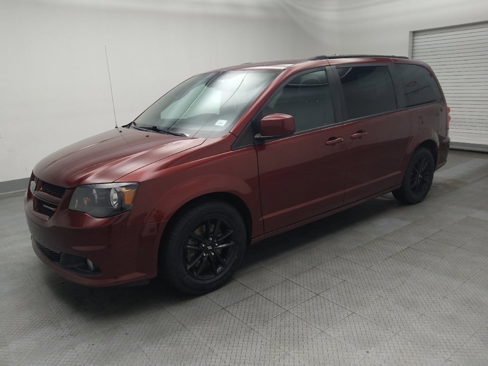 Used 2019 Dodge Grand Caravan GT FWD image 2