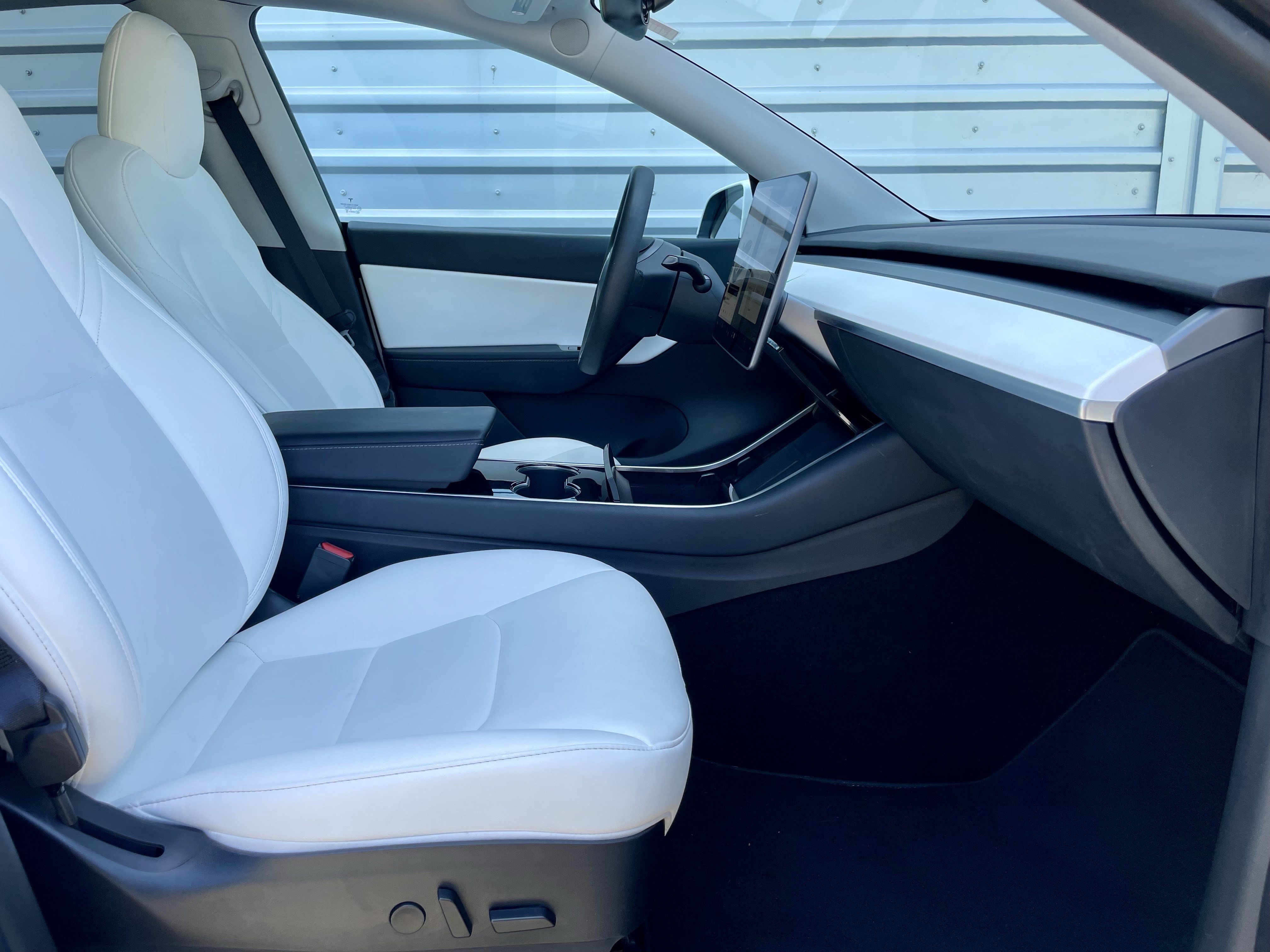 Used 2020 Tesla Model Y Long Range AWD/4WD image 15