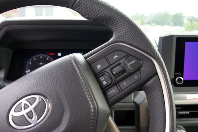 Used 2026 Toyota Tacoma TRD Sport AWD/4WD image 25