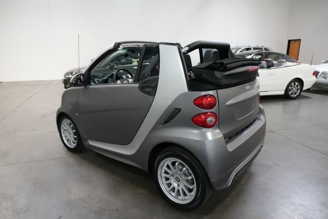 Used 2013 smart fortwo passion image 7
